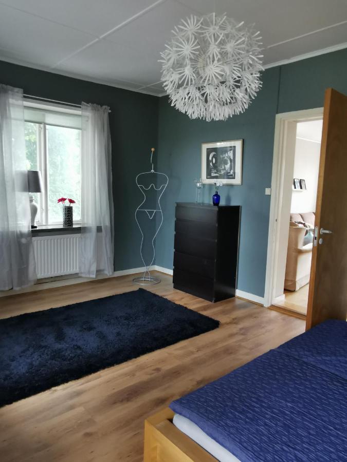 Gamla Skolan Rum & Oevernattning I Spjutstorp Apartment Exterior photo