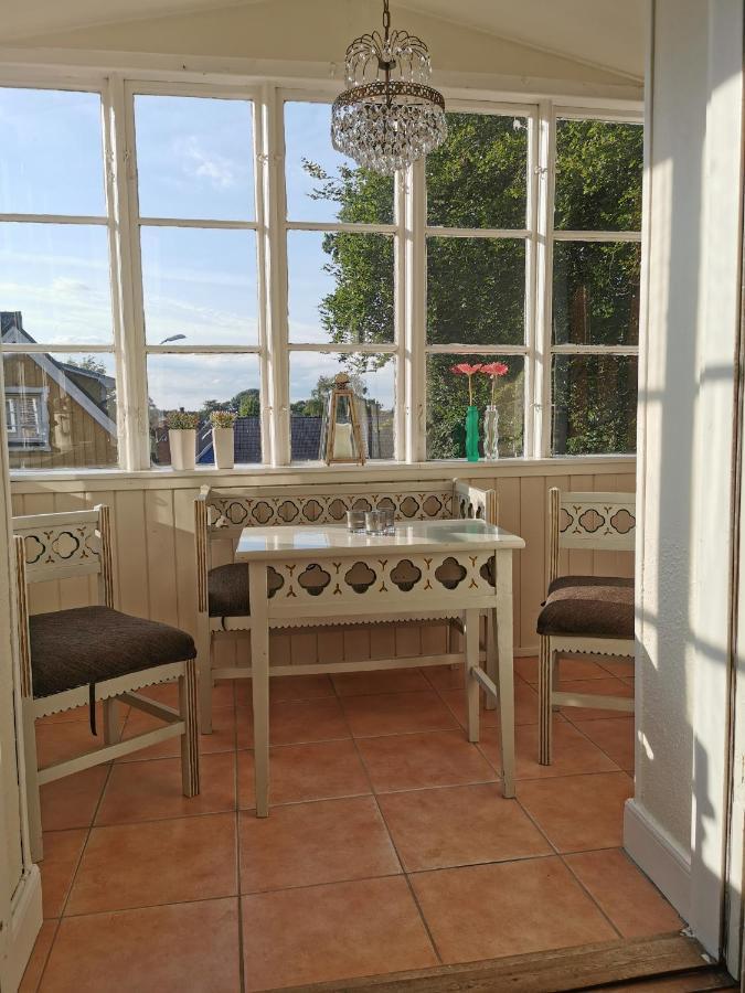 Gamla Skolan Rum & Oevernattning I Spjutstorp Apartment Exterior photo