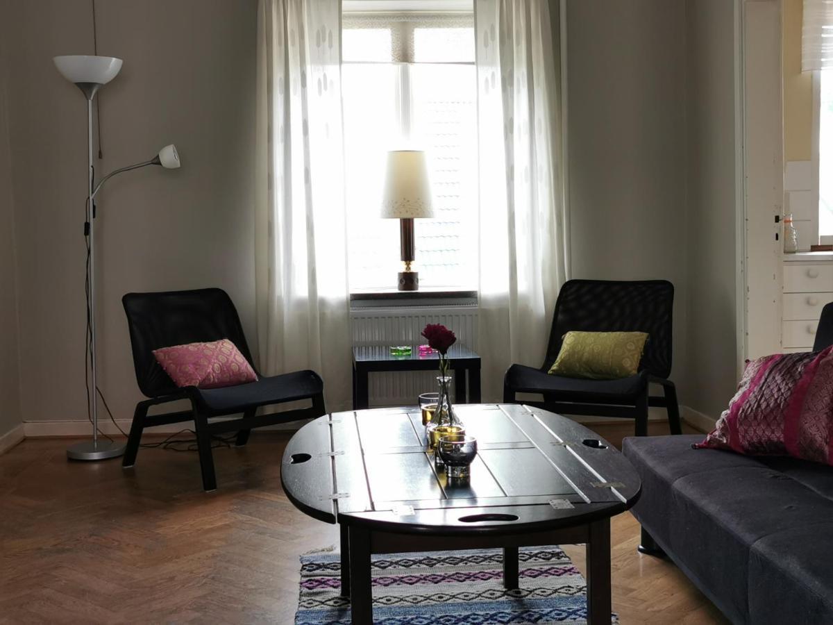 Gamla Skolan Rum & Oevernattning I Spjutstorp Apartment Exterior photo