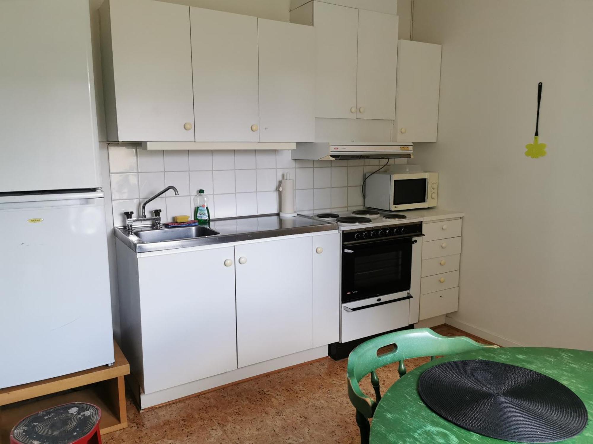 Gamla Skolan Rum & Oevernattning I Spjutstorp Apartment Room photo